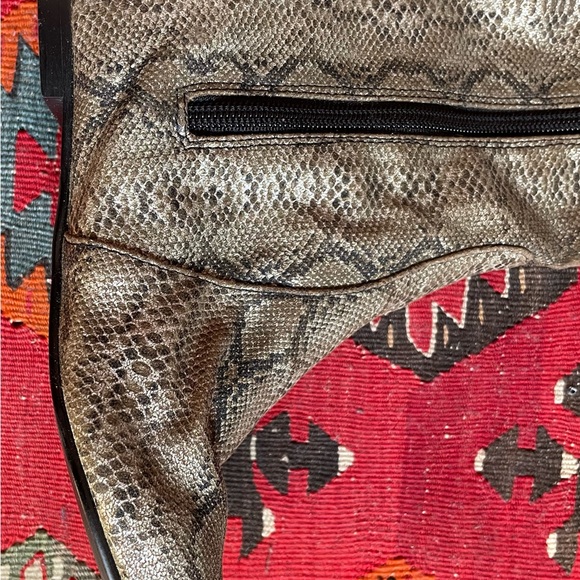 Faux Snakeskin Over Knee Wedge Boots sz 7 Women’s Retro Go Go 70s Euro HTF Rare - Picture 3 of 6